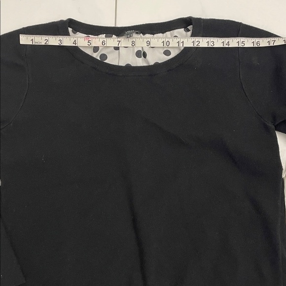 Yest Black Sweater White Striped Sleeves with Open Back & Interior Top SZ 10 - Picture 13 of 14